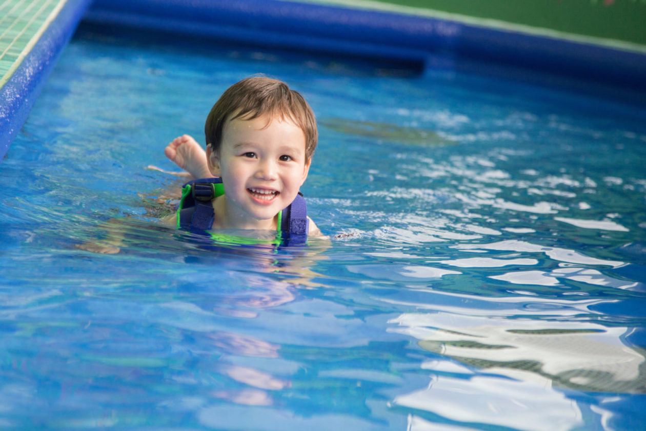Swimming lessons for toddlers in Antibes, Cannes, Eze, Monaco and Nice